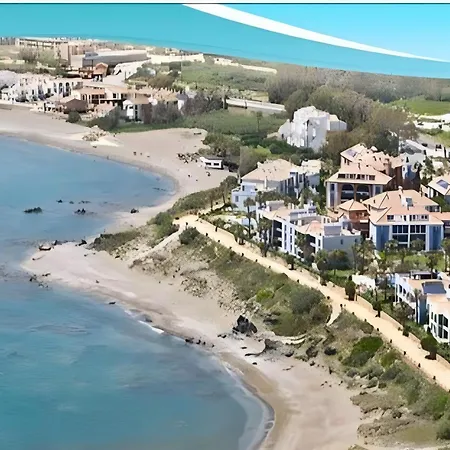 La Perla De La Bahia, Espectacular